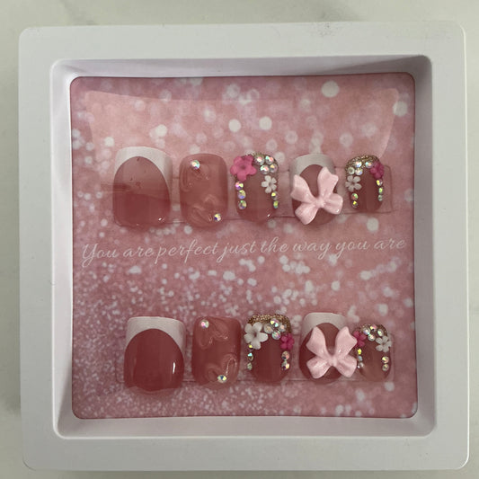 Short Pink Press on Nails