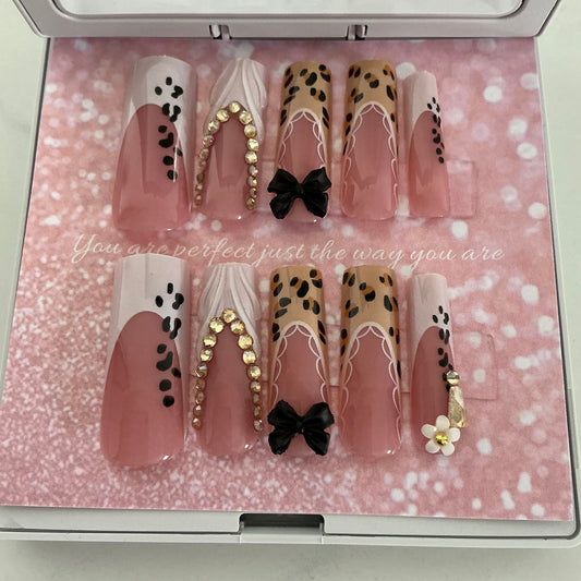 Leopard Bow Press on Nails