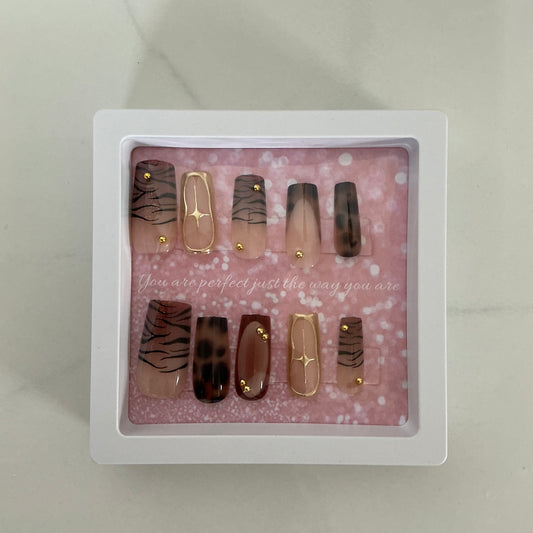 Square Leopard Press on Nails